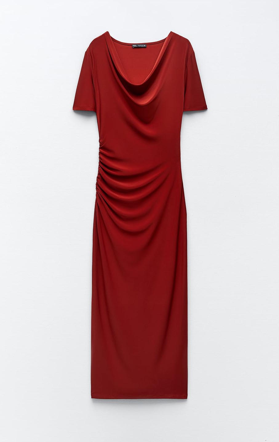Los 8 vestidos nuevos de Zara tan bonitos que se van a agotar antes de que  lleguen las rebajas de enero 2024