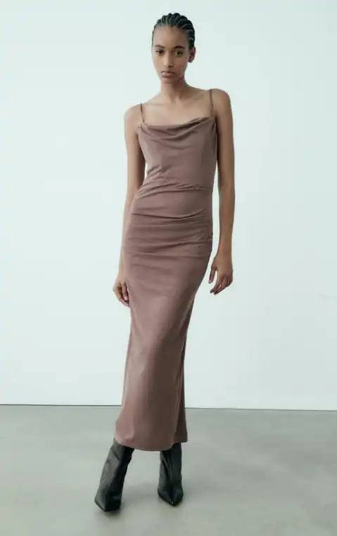 Los 8 vestidos nuevos de Zara tan bonitos que se van a agotar antes de que  lleguen las rebajas de enero 2024